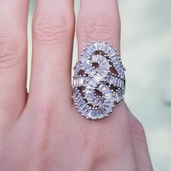 🆕️S925-White Sapphire Infinity Cocktail Ring - Picture 7 of 8